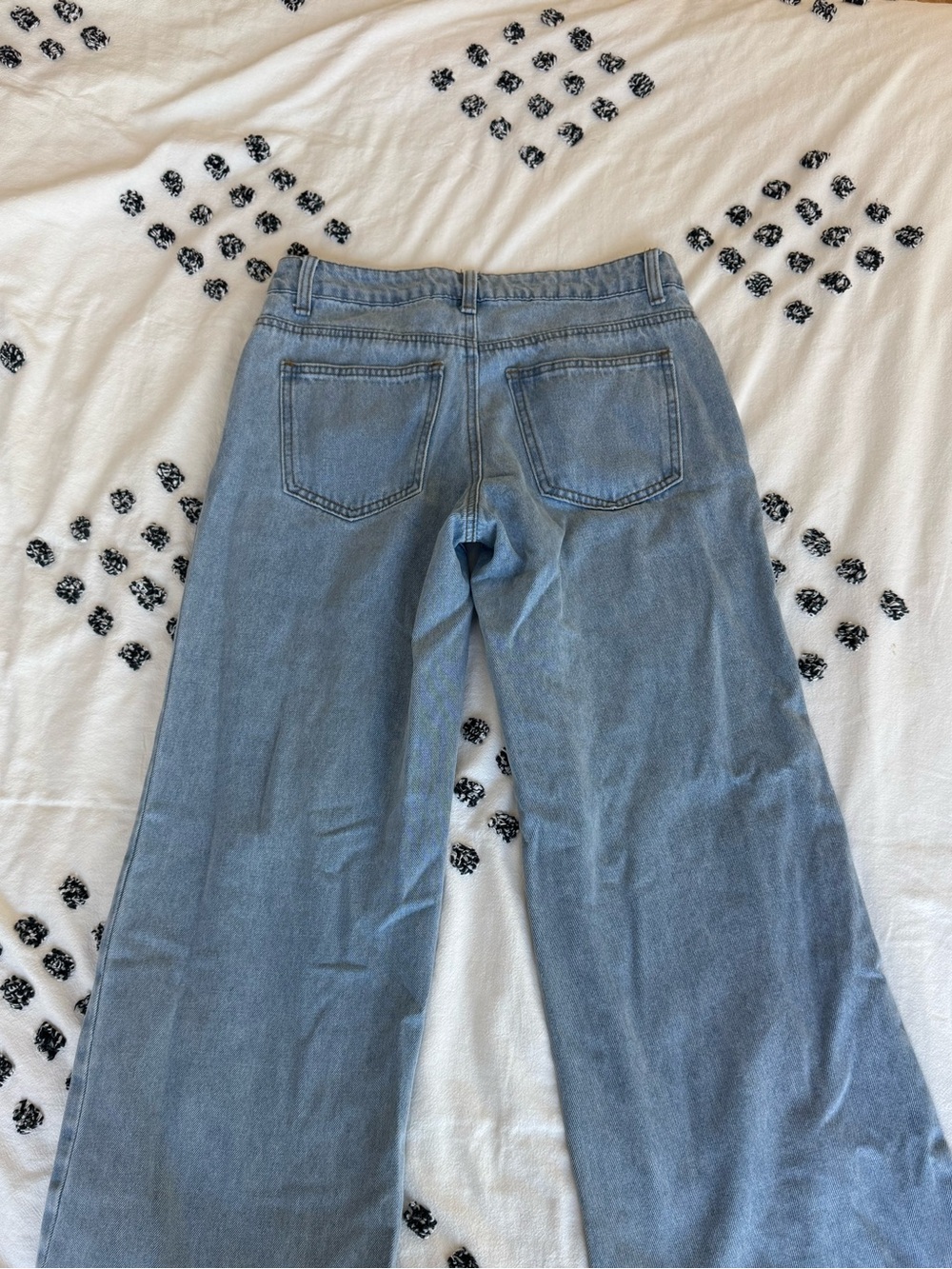 Edikted “Raelynn Washed Low Rise Baggy Jeans” - Picture 3 of 5